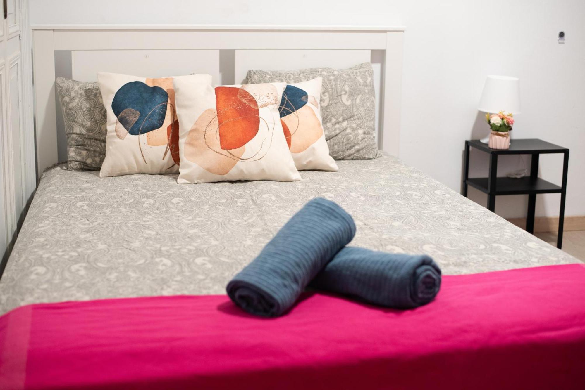 Nice Room By Eixample Барселона Екстер'єр фото
